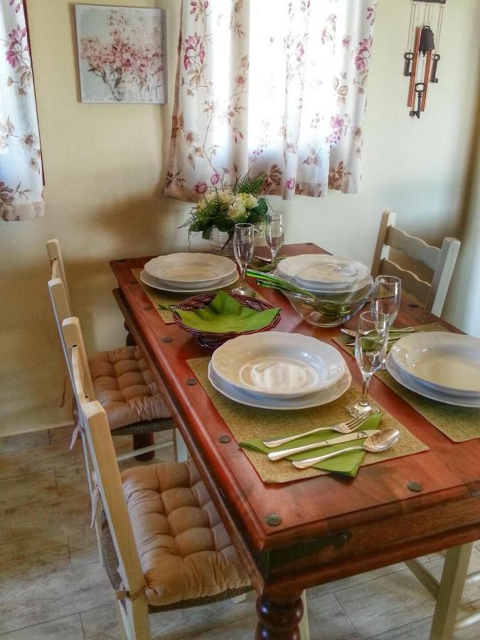 Villa Cottage Kantrillies Fokata Экстерьер фото