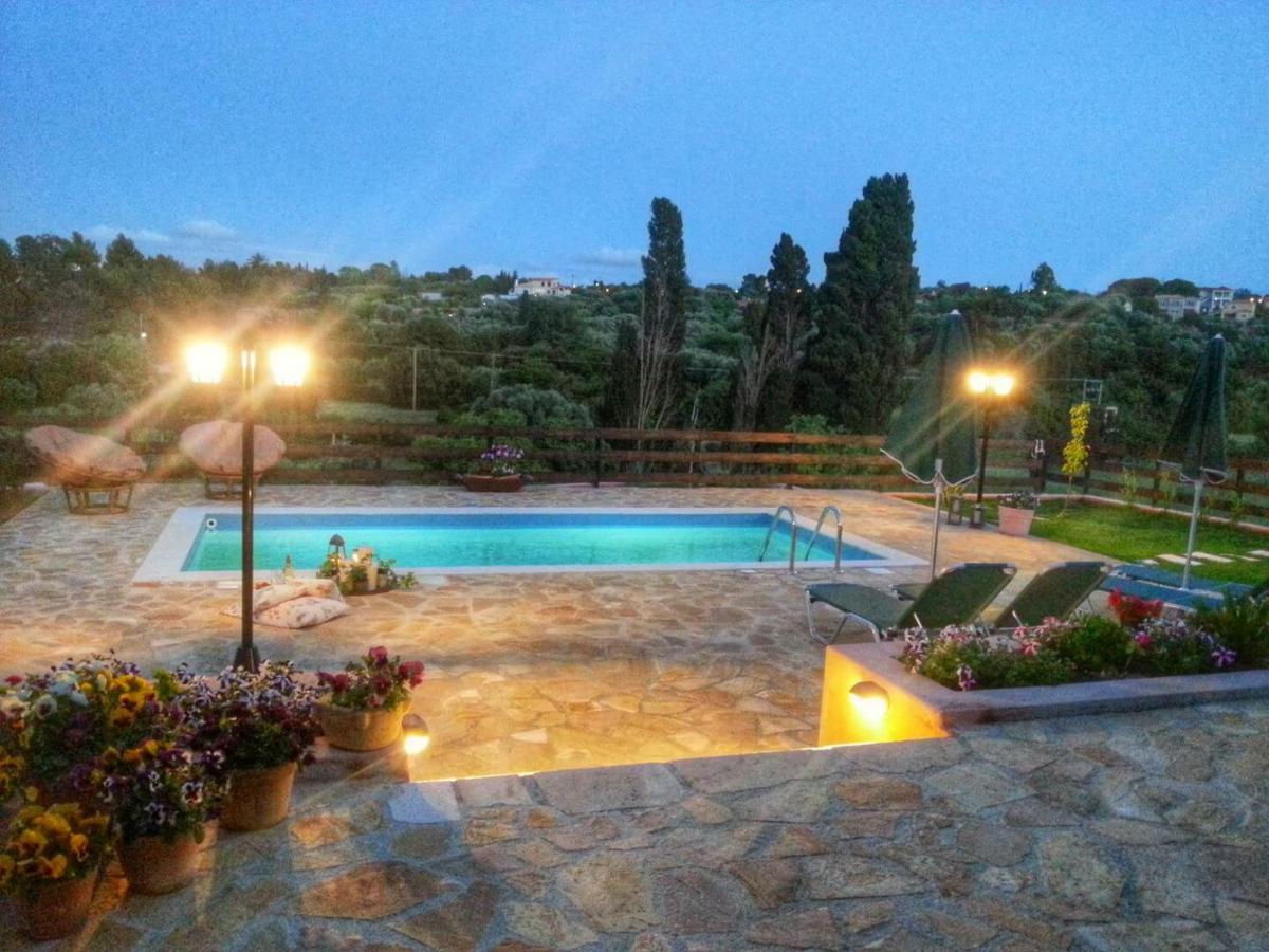Villa Cottage Kantrillies Fokata Экстерьер фото