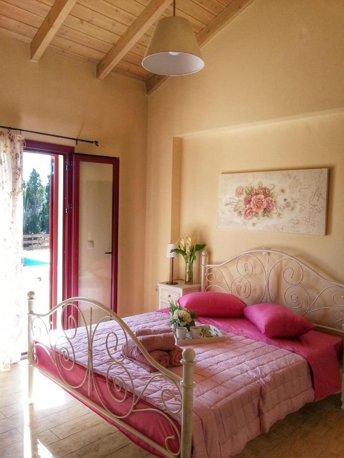 Villa Cottage Kantrillies Fokata Экстерьер фото