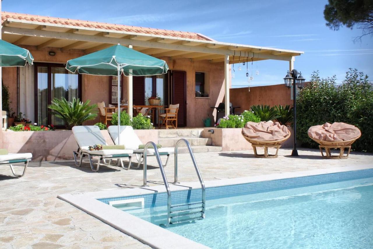 Villa Cottage Kantrillies Fokata Экстерьер фото