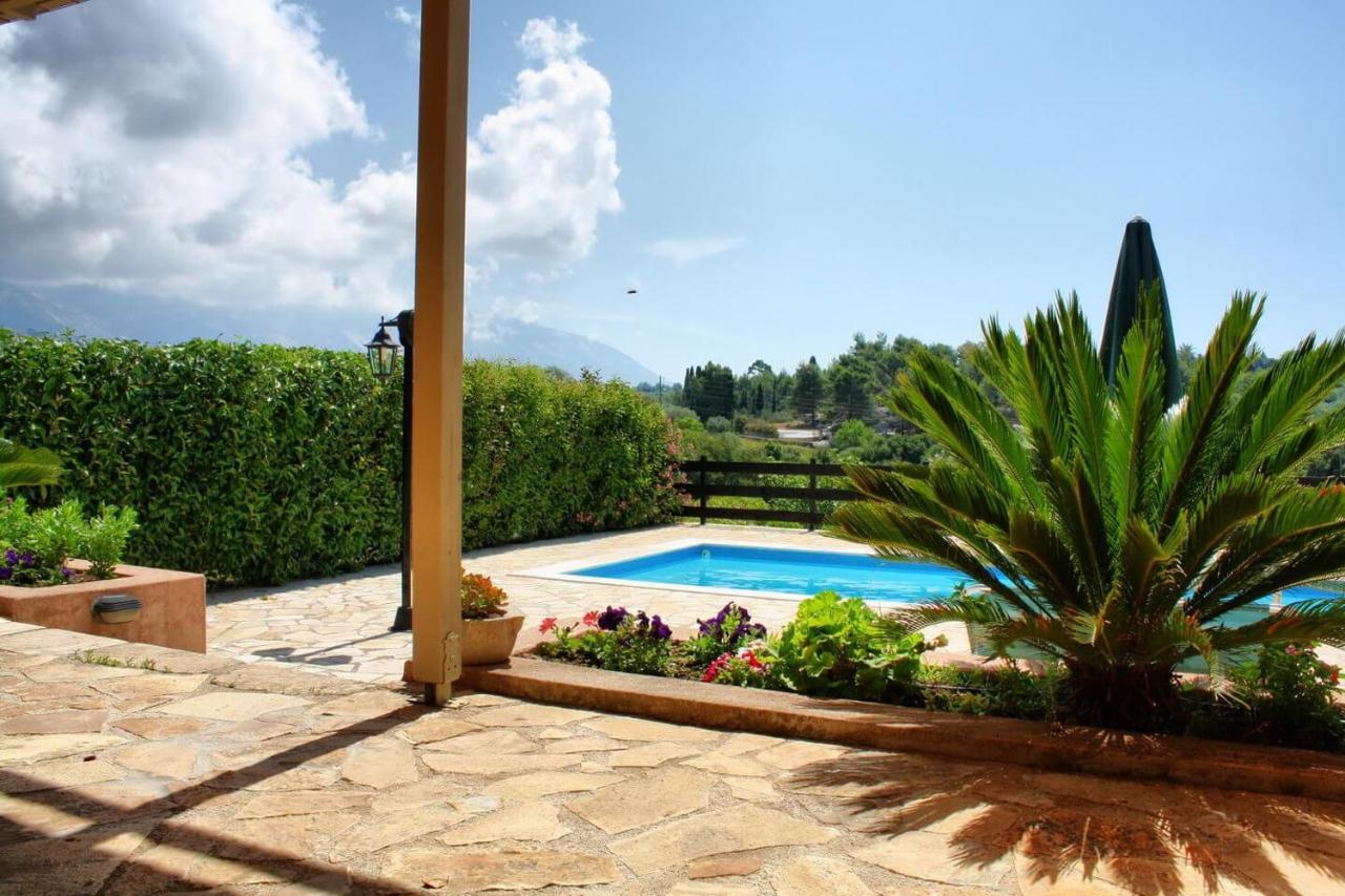 Villa Cottage Kantrillies Fokata Экстерьер фото